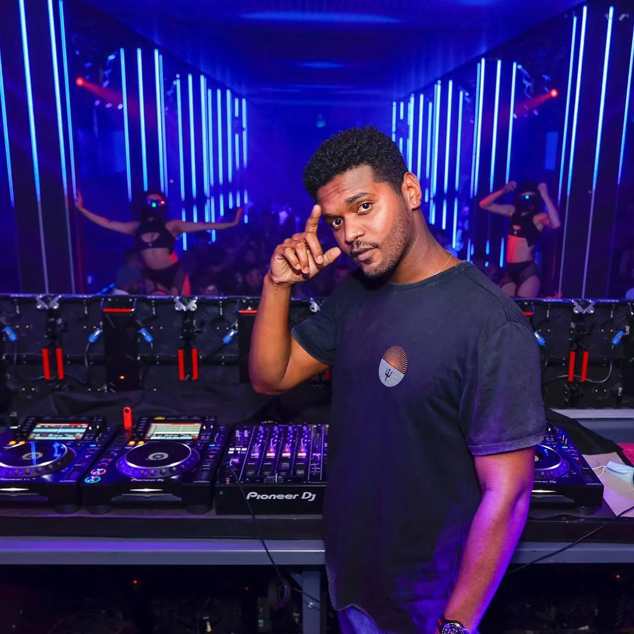 JJKØ: O DJ SERGIPANO QUE É UMA DAS ATRAÇÕES DO PALCO PRINCIPAL DO FESTIVAL SHABANG
