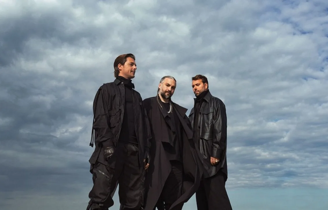 Performance do trio Swedish House Mafia no VMA