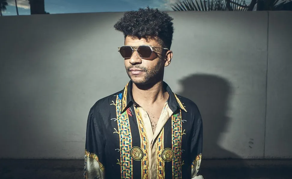 JAMIE JONES APRESENTA-SE NO HOTEL UNIQUE, EM SÃO PAULO, NO LANÇAMENTO DO S.O.M FESTIVAL